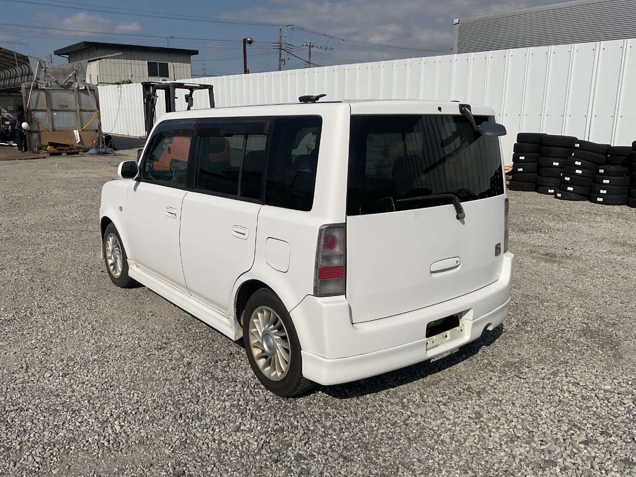 TOYOTA bB Ref:SP380317 3/16